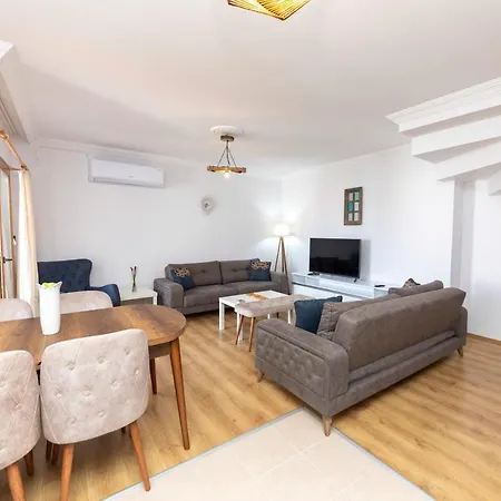 Central Duplex Apartment Near Beach In Datca Apartment